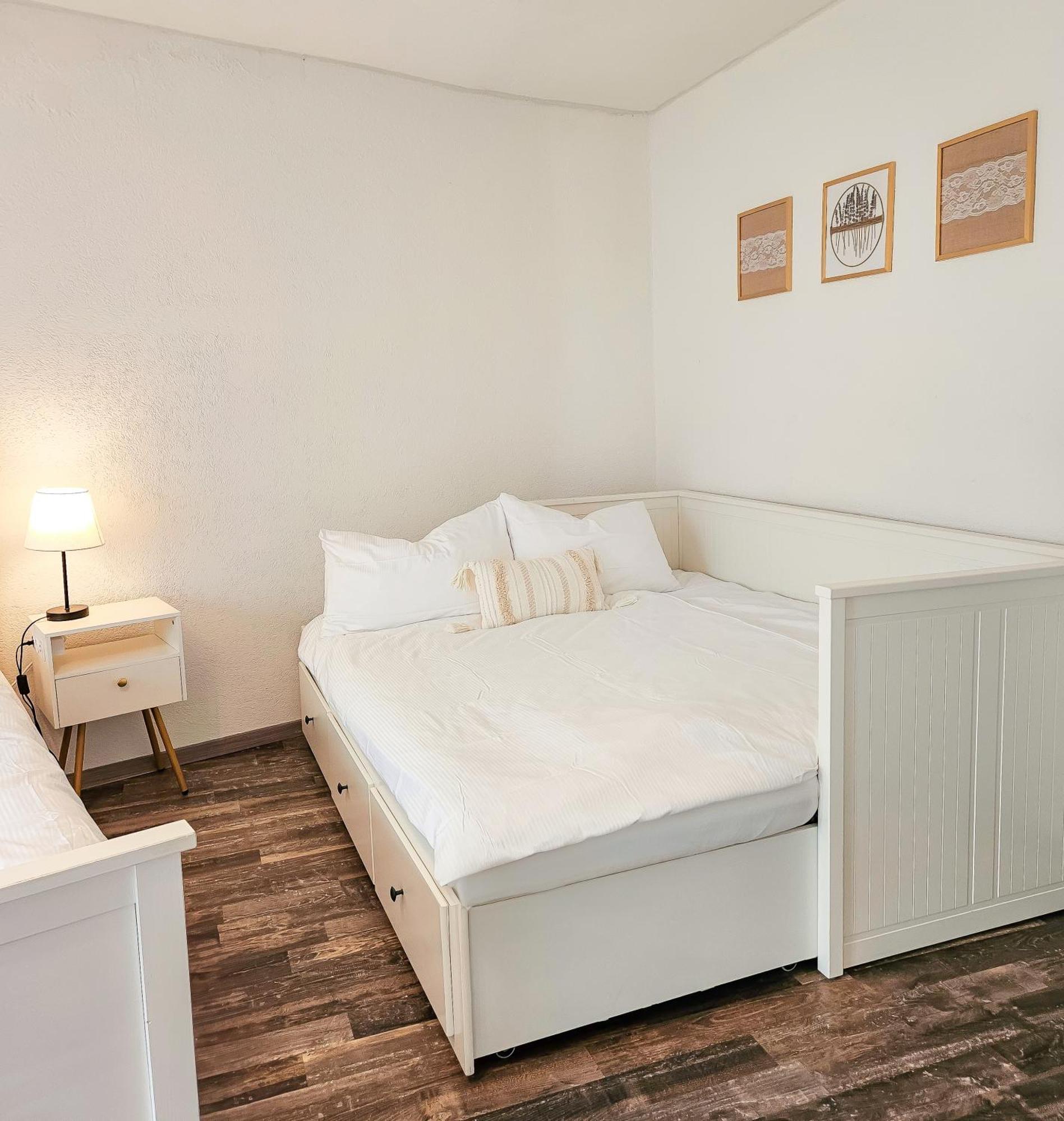 Weisweil  Apartment Suedwind - Beautiful Premium Apartment With 2 Bedrooms Near Rhine Falls & Zurich Airport In Klettgau מראה חיצוני תמונה